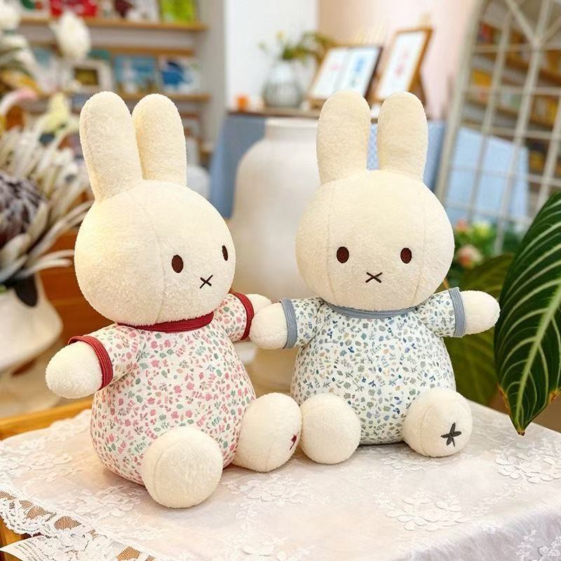 30cm Cute Miffy Rabbit Floral  - Model Kit Anime recension och pris